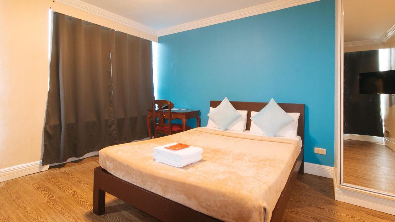 RedDoorz @ Manila Airport Hotel Paranaque City Eksteriør bilde